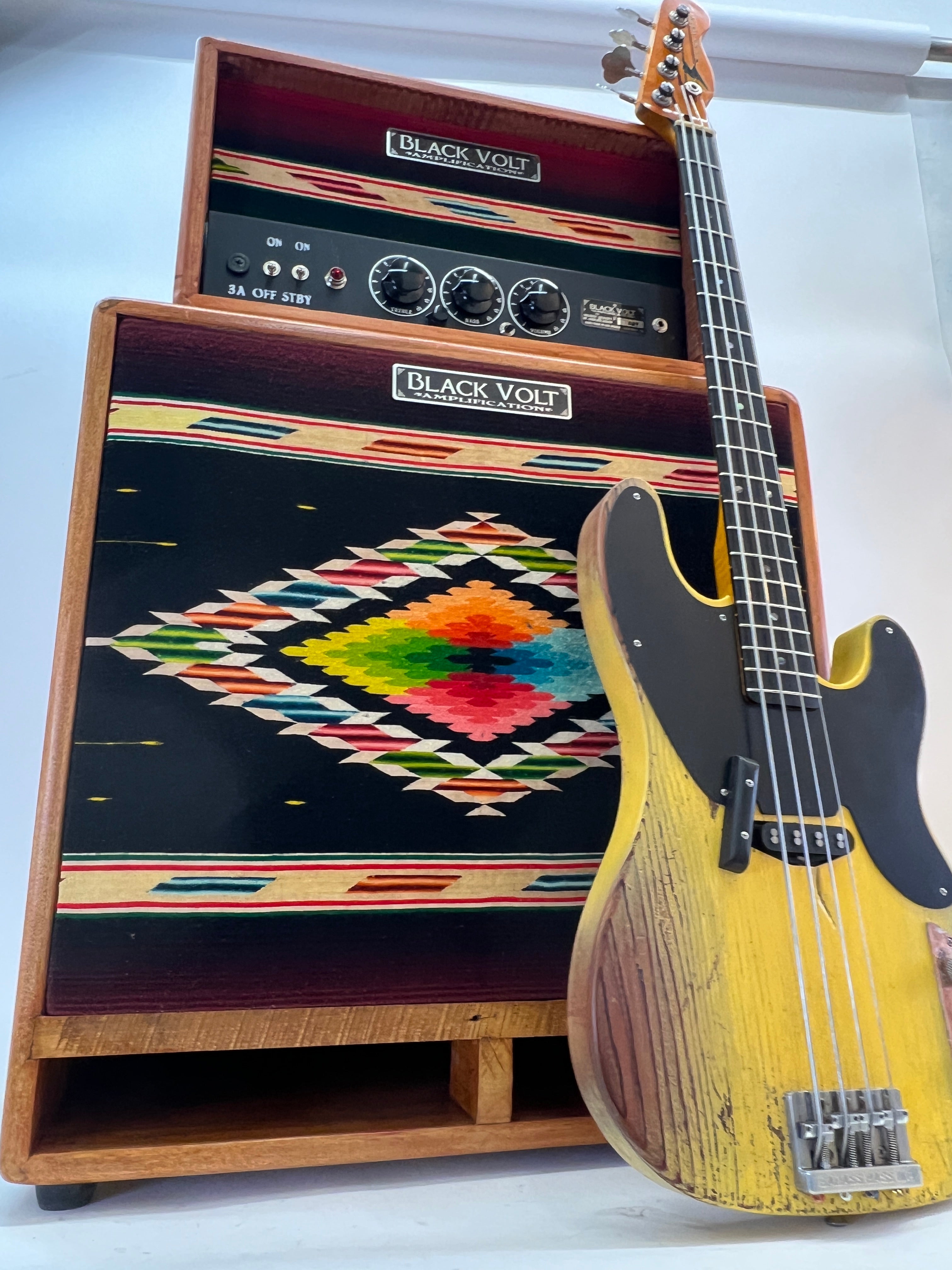SEQUOIA BASS AMP
