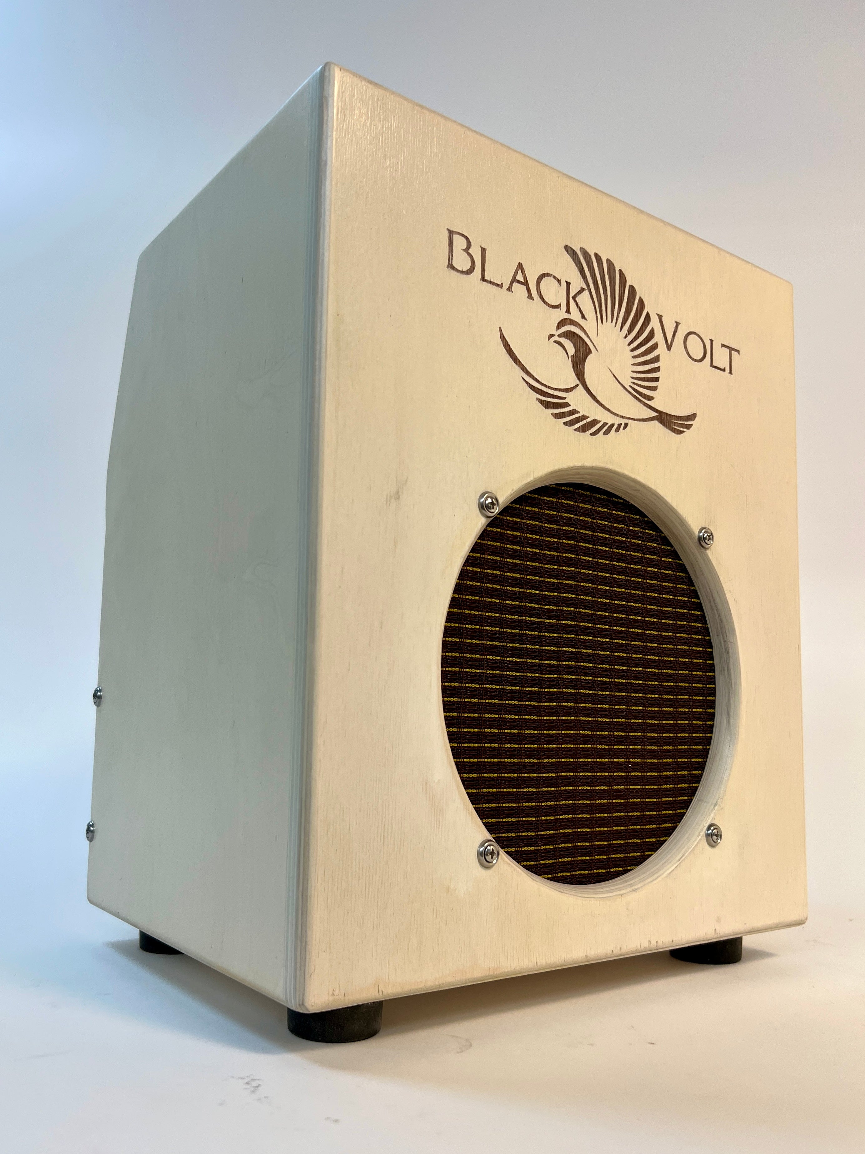 The Sparrow Amplifier Antique White