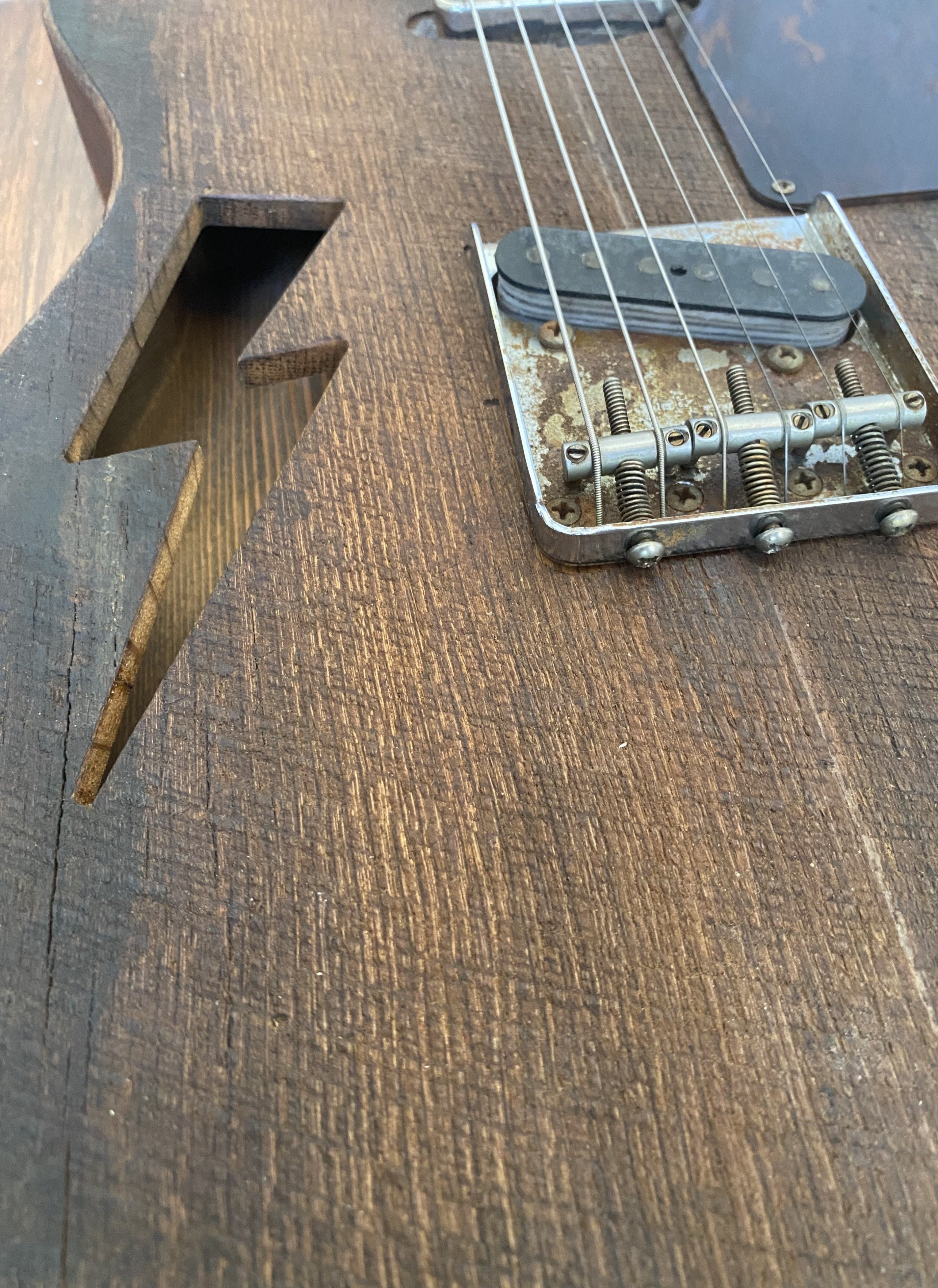 Custom Shop Lightning Hole / Semi Hollow Tele