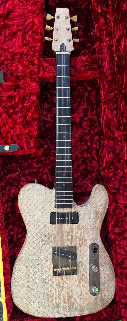 EARTHCASTER PLUS TOP