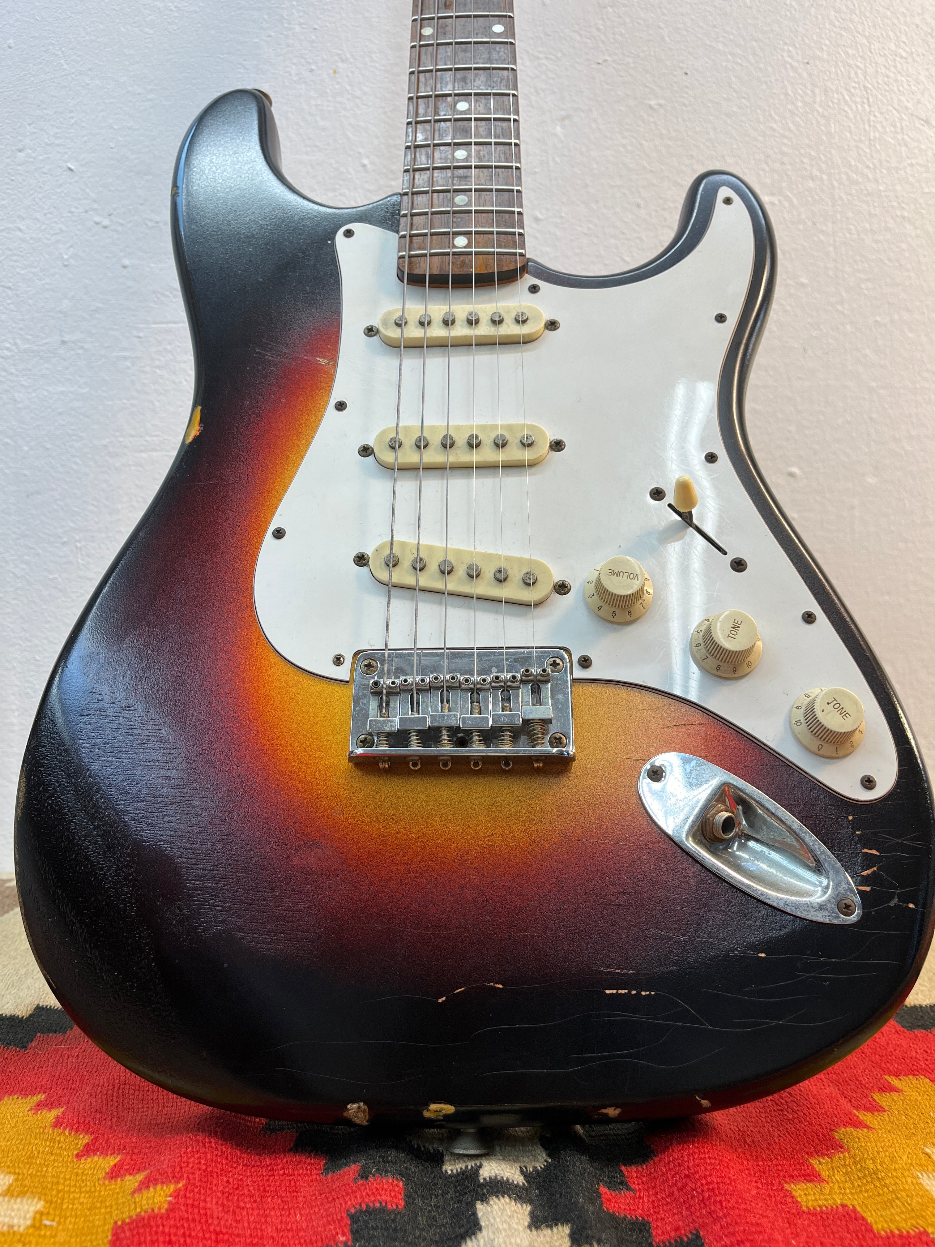 Black Volt Stratocaster (Modified)