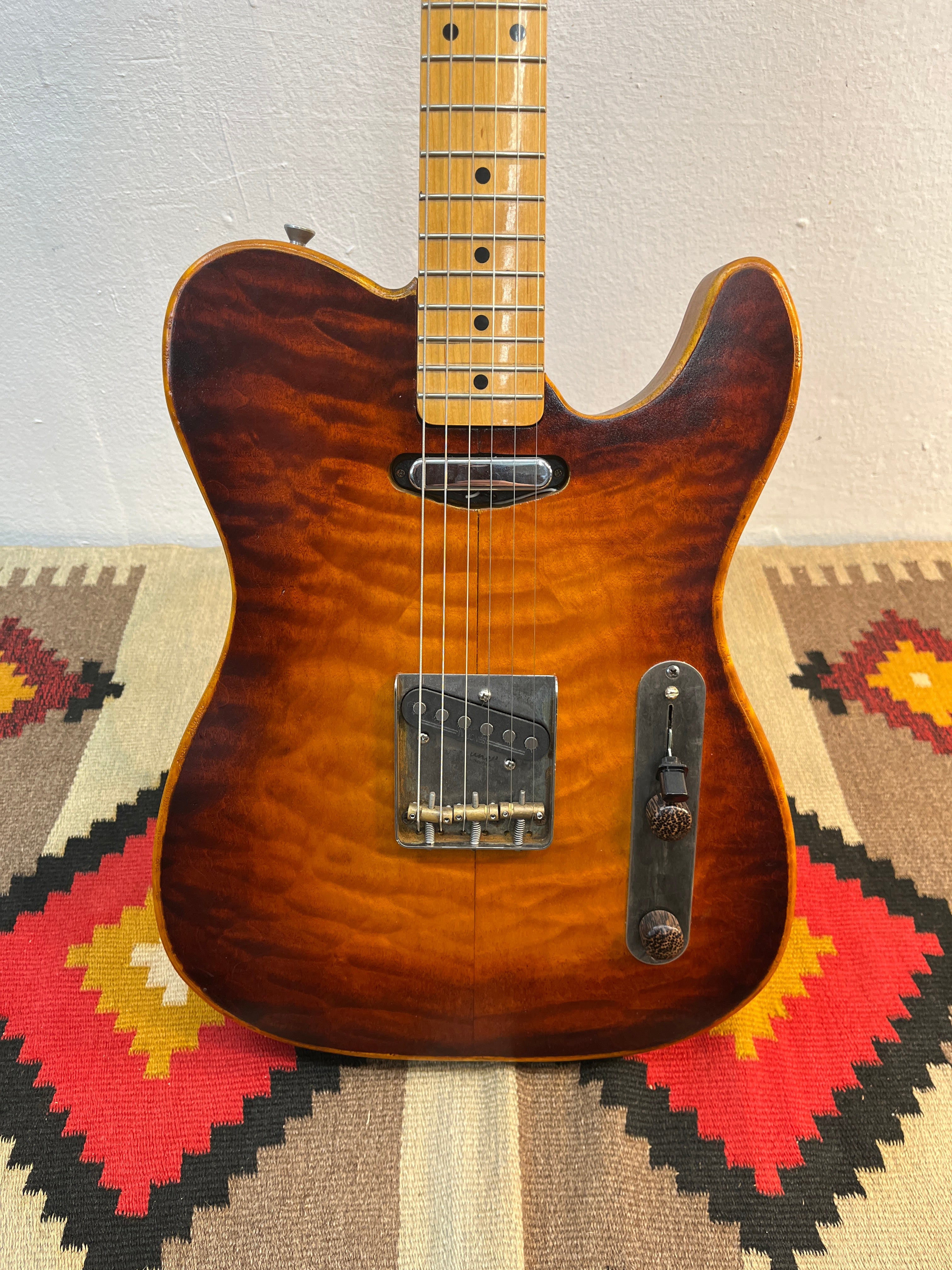 BLACK VOLT BUILT Quilted Maple Top Body / Fender Neck (Modified)